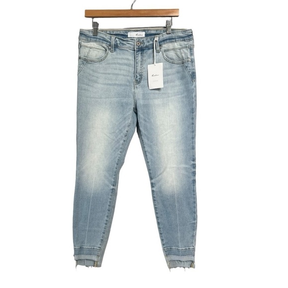 KanCan Light Stone Tapered Cut Off Cuffed Jeans Size 15/31 Style ML1457-2-SF - Picture 1 of 16